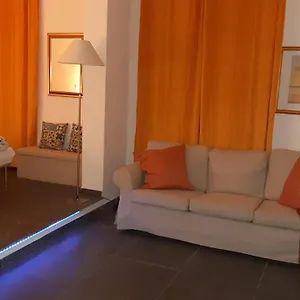 Appartamento Casa Bacetto, Palermo